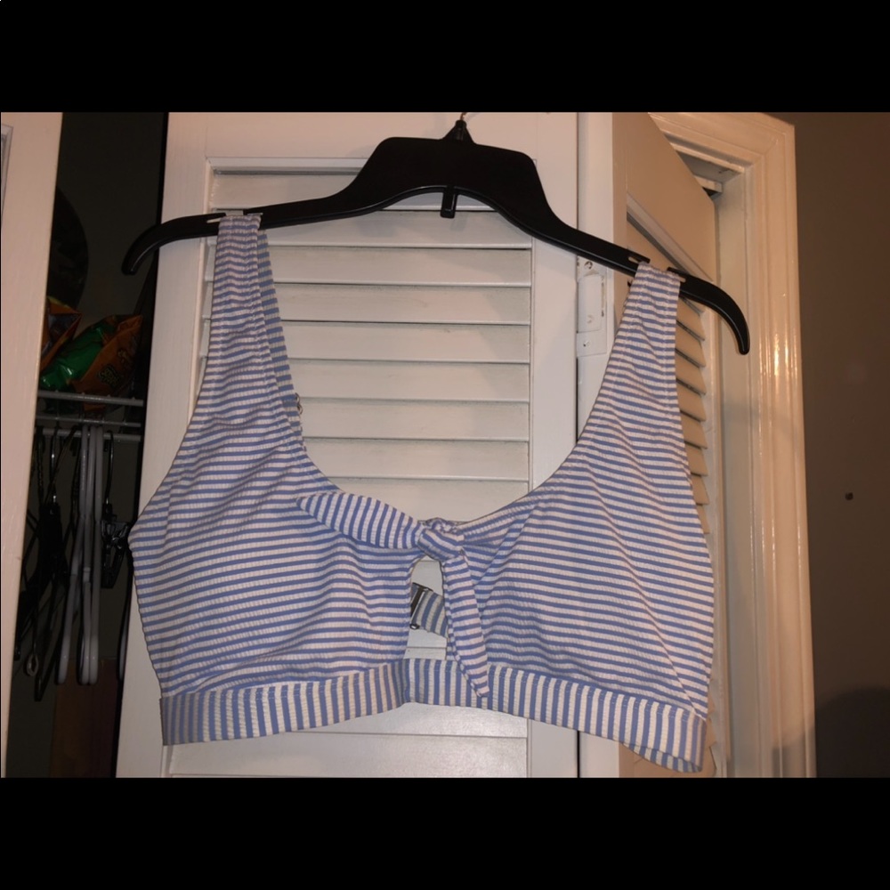 Old navy bikini top